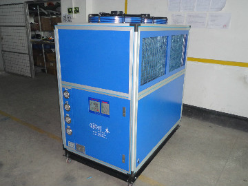 �L��ʽ�ݗU�C