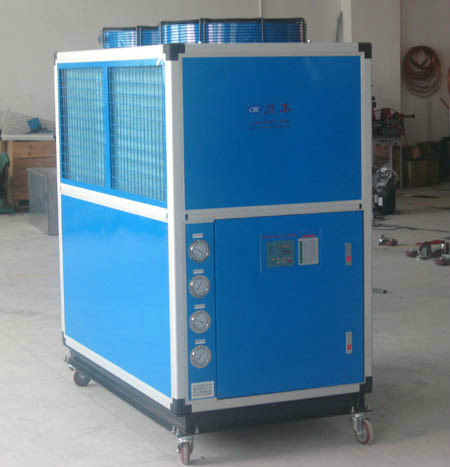 PCB�L��ʽ��ˮ�C