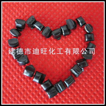 ���]�o(w��)����ɫĸ��