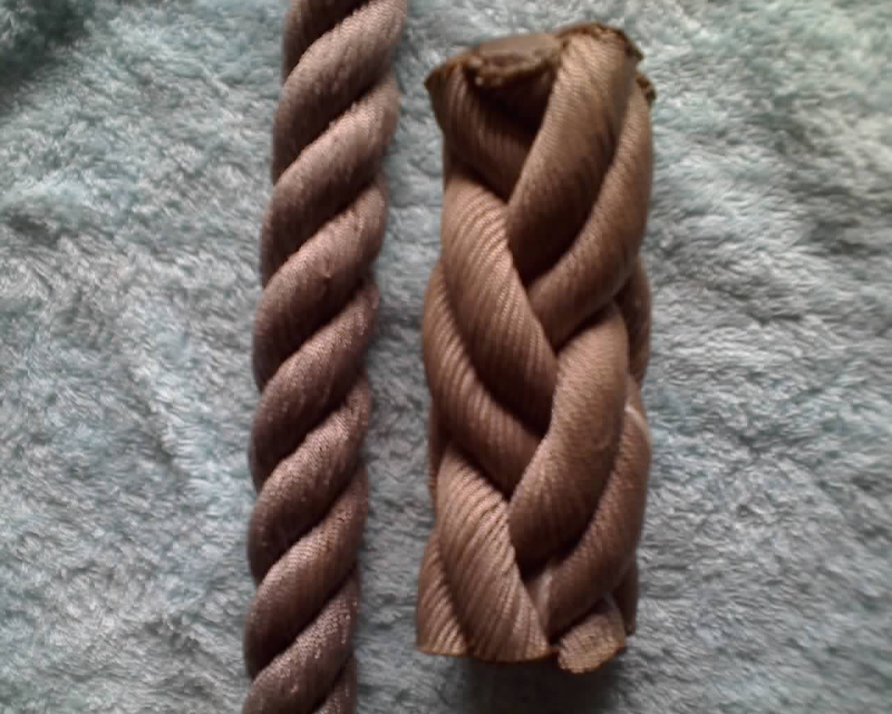 �����\�]��Ӿ��K�����]�K���R�����K