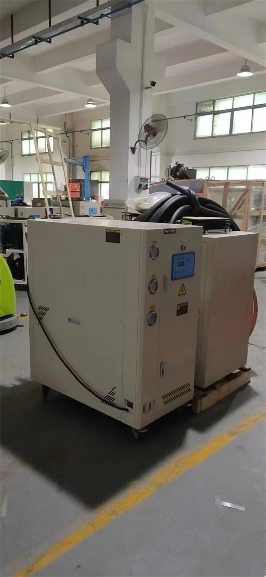 ��(sh��)�(y��n)����ˮ�C(j��)����(sh��)�(y��n)�Ҍ��÷��wʽ��ˮ�C(j��)