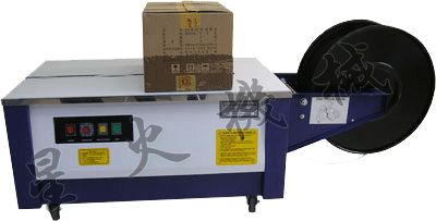 ���_����C