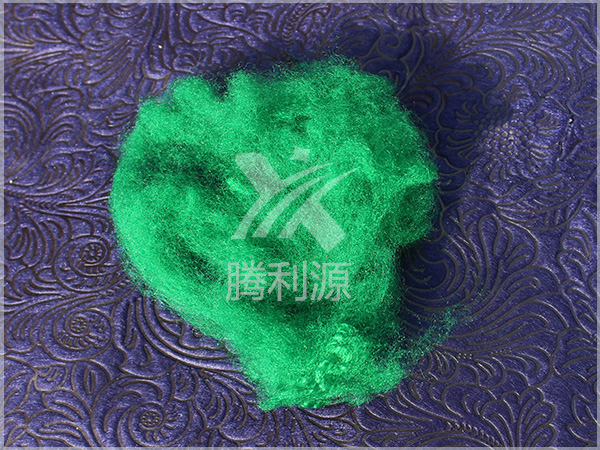 ���]���w