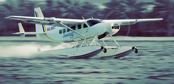 ˮ���w�C��Ͳ