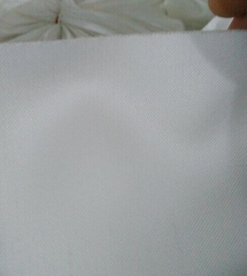 ���]����